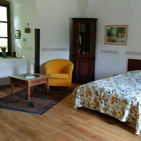 Uebernachten Im Schloss Hoellrich Karsbach