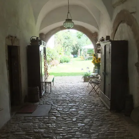 Uebernachten Im Schloss Hoellrich *